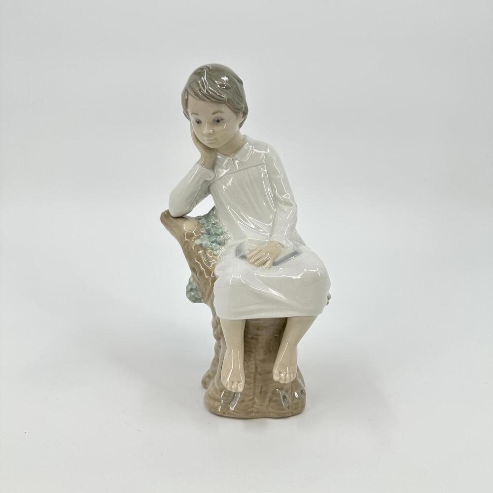 Thinking Boy Lladro Ceramic Figure